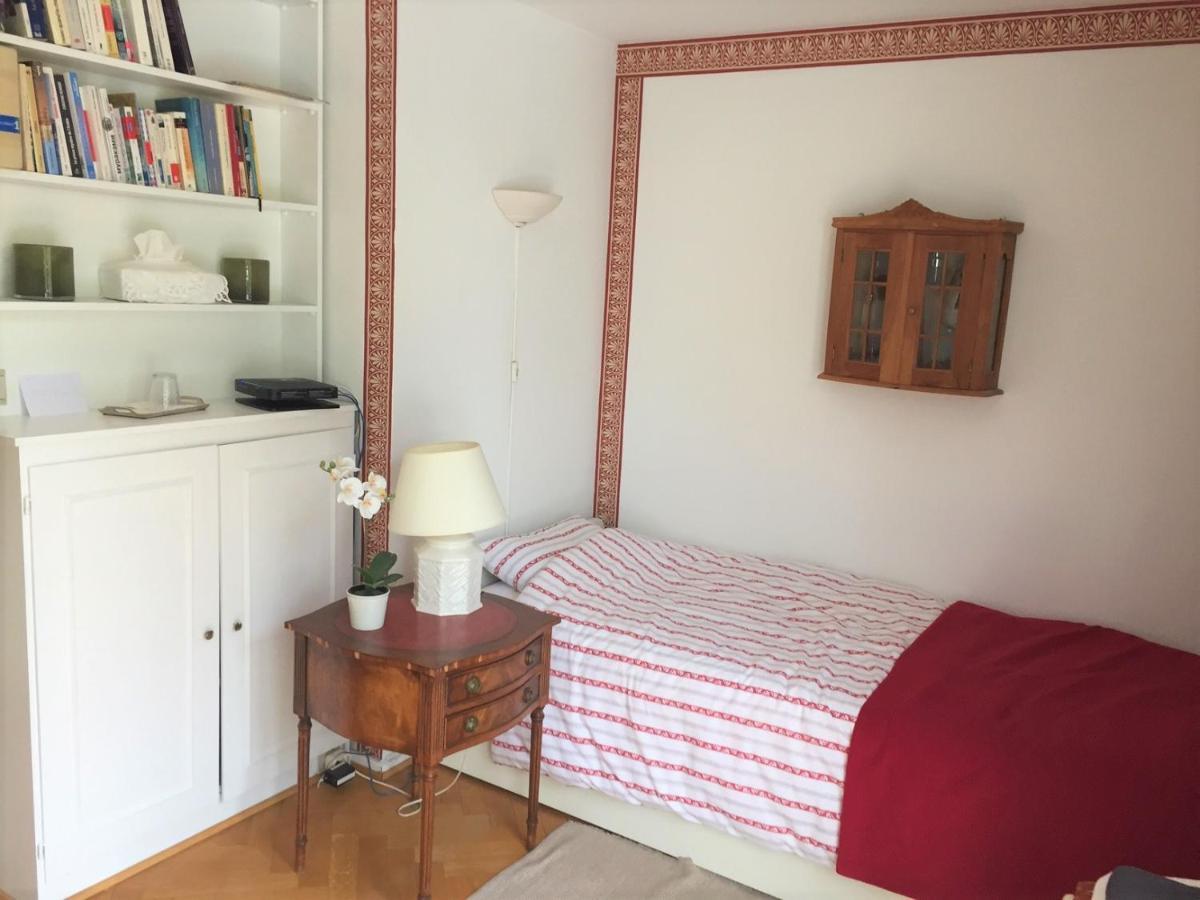B&B Capitaine Piret Woluwe-Saint-Lambert Экстерьер фото
